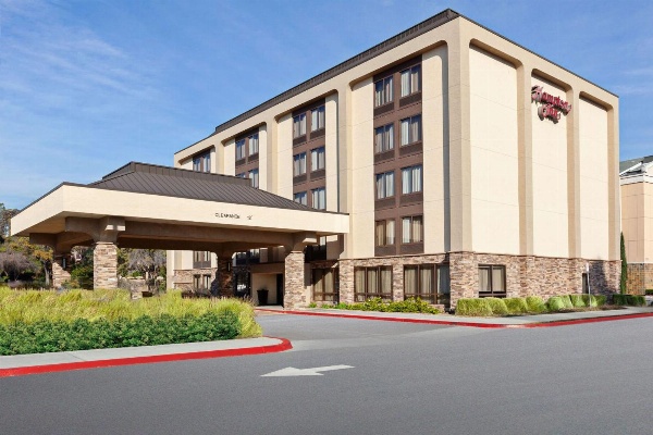 Hampton Inn Los Angeles-West Covina image 1