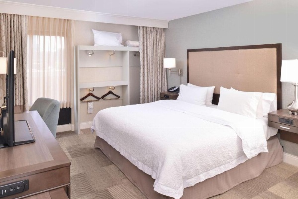 Hampton Inn Los Angeles-West Covina image 23